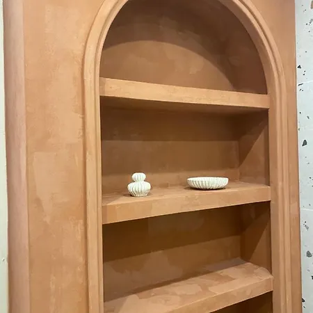 La Halte Des Arenes De De Charme Terracotta Apartment *