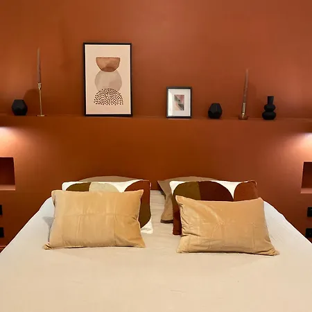 La Halte Des Arenes De De Charme Terracotta *