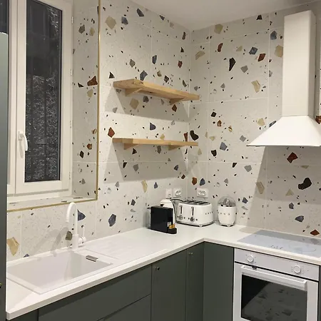 La Halte Des Arenes De De Charme Terracotta Apartamento