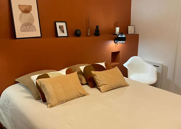 La Halte Des Arenes De De Charme Terracotta Διαμέρισμα