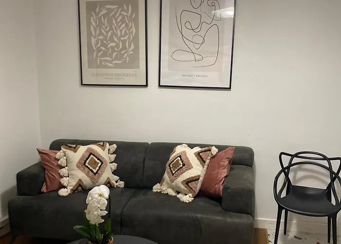 La Halte Des Arenes De De Charme Terracotta Διαμέρισμα *