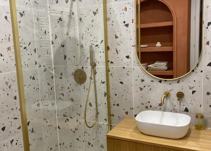 Διαμέρισμα La Halte Des Arenes De De Charme Terracotta Νιμ