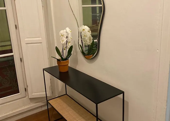 La Halte Des Arenes De De Charme Terracotta Διαμέρισμα